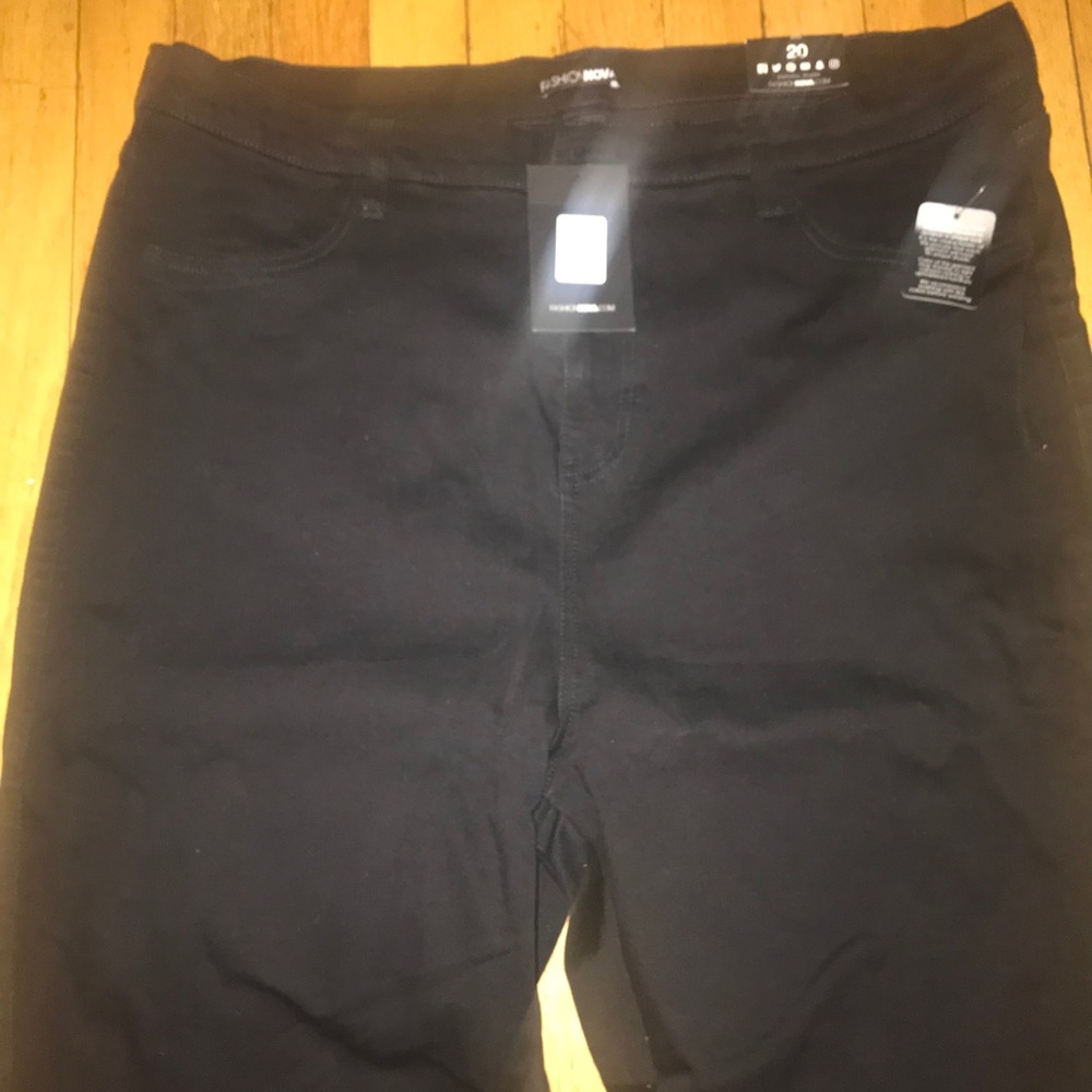 Brand New Fashion Nova Jeans